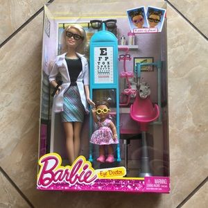 Barbie Eye Doctor